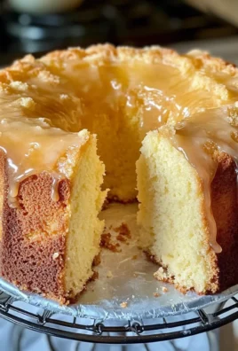 Classic Million Dollar Pound Cake