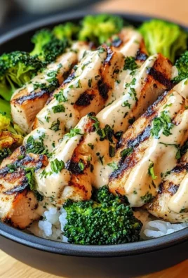 Creamy Garlic Chicken Bowl with Broccoli & Rice