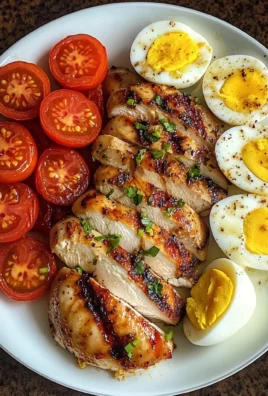 Tomato-Lovers Protein Plate with Chicken & Eggs