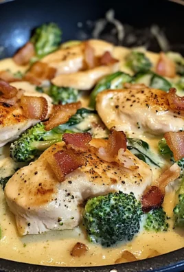 Creamy Chicken Alfredo with Bacon, Spinach & Broccoli