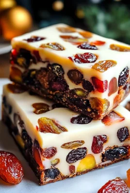 Festive Christmas Fruitcake Traybake: A Holiday Delight