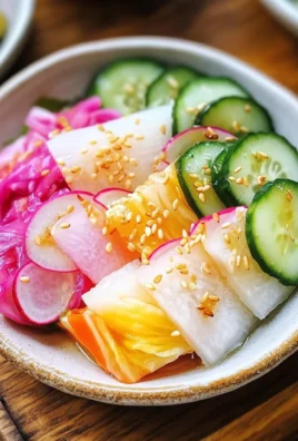 Asazuke (Japanese Lightly Pickled Vegetables)