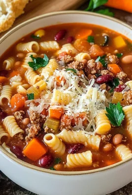 Copycat Olive Garden Pasta E Fagioli Soup