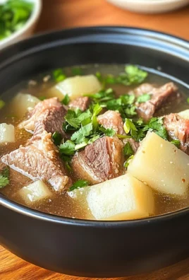 Taiwanese beef Rib and Daikon Soup