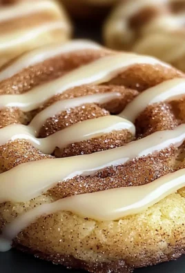 Cinnamon Roll Cheesecake Cookies