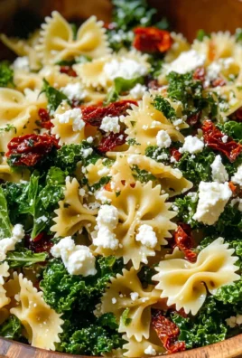 Mediterranean Pasta Salad (Sam's Club Copycat Recipe)