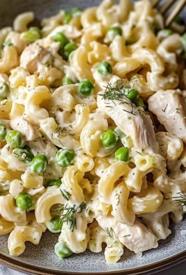 Cold Creamy Chicken Macaroni Salad